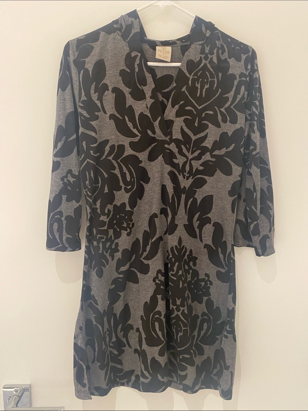 Balance Collection By Marika Yoga/Swim Hooded Cover Up 3/4 Sleeve V-Neck S